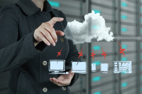 Управление облаком с помощью VMware vRealize Operations Insight